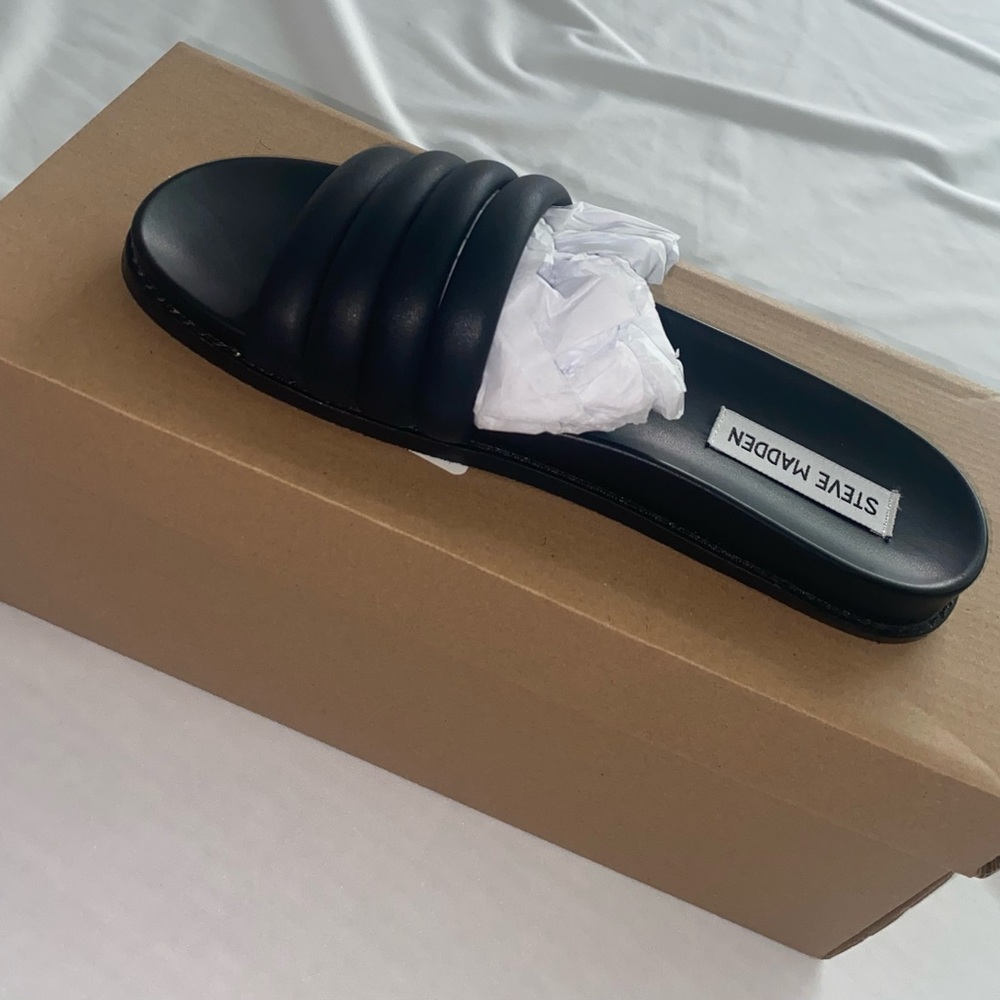 American Eagle Outfitters Black Drips Shoes